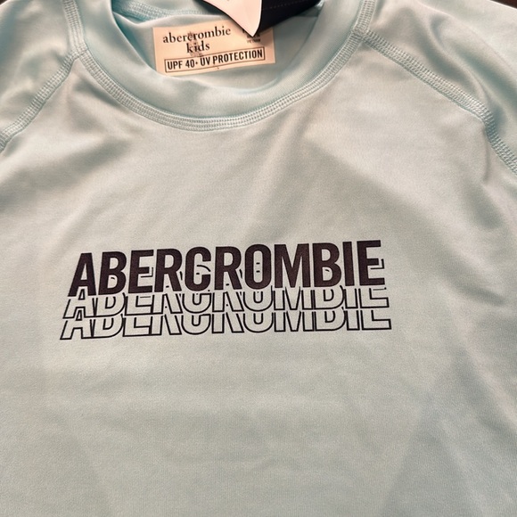 Abercrombie Rash Shirt Sz 13/14 NWT - Picture 2 of 6